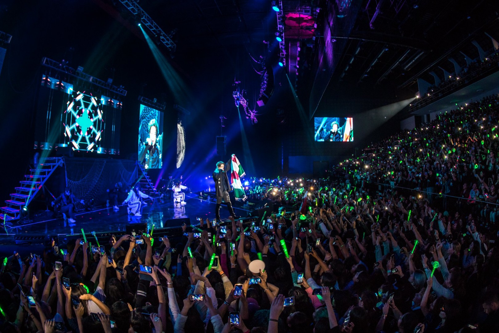 (Big J] KHJ World Tour HAZE in Mexico [18.03.20] (3]